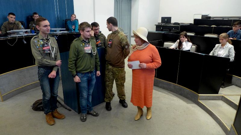 За участю музею історії міста відбувся міський дебатний турнір пам`яті 100-річчя бою під Крутами — фото 2