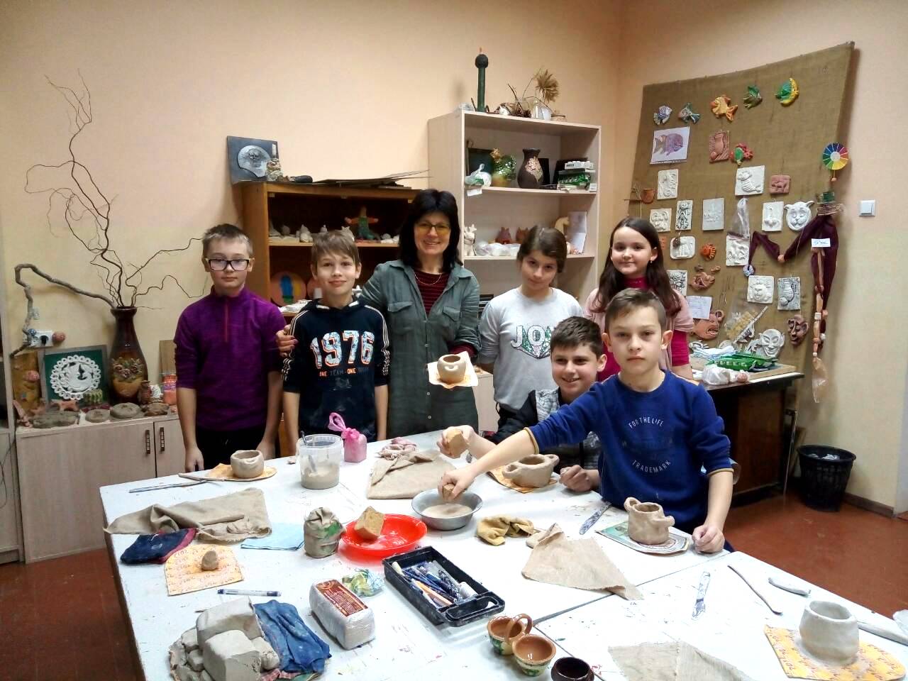 Музей історії міста запрошує в "Казковий світ кераміки руками дітей" — фото 2