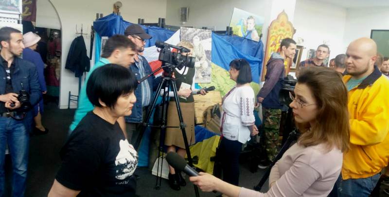 33 полотна білоруських митців – 33 білоруських погляди на військові події в АТО — фото 3