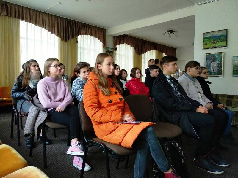 Музейні заходи до Дня визволення України від нацистських окупантів — фото 1