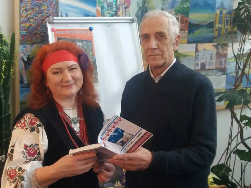 Подільську Шевченкіану представили у мистецькому проєкті «Свою Україну любіть!..» — фото 23