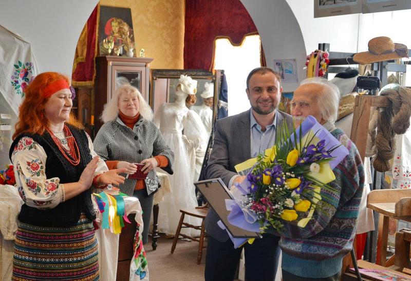 Подільську Шевченкіану представили у мистецькому проєкті «Свою Україну любіть!..» — фото 4